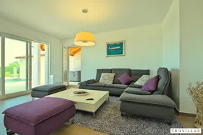 Villa with sauna, terrace & heated pool | Sea view - Image 5