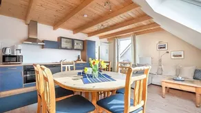 Apartamento con barbacoa, jardín y sauna | Vistas al mar - Image 4