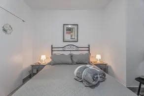 Charmante chambre chez l'habitant avec internet haut débit et terrasse | Parfaite pour le travail à distance - Image 2