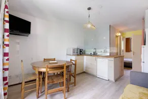 Apartment 'Venus' with Mountain View, Shared Pool and Private Terrace - Image 3