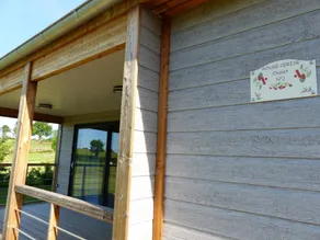 Gîte avec barbecue, terrasse et jardin - Image 2