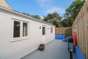 Family-friendly charming cottage with garden | Pet-friendly - Image 2