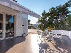 Ferienhaus mit privatem Pool, Grill und Garten - Image 2