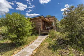 Family-friendly holiday home with garden, pool & barbeque | Mountain view | Pets are welcome - Image 4