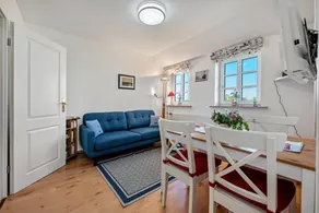 Apartment with garden, sauna & barbecue | Beach view - Image 5