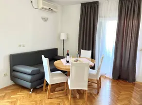 Charming holiday apartment | Mountain view | Beach nearby | Pets are welcome - Image 5