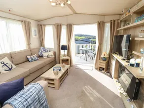Cottage with pool & garden | Beach view - Image 3