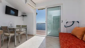 Apartamento con barbacoa y terraza | Vistas al mar - Image 2