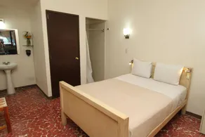 Hostal de Las Americas - Image 4