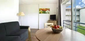 Wohnung mit Pool und Terrasse - Image 5