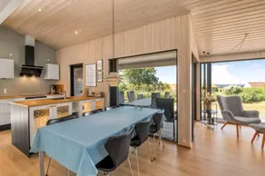 Fully equipped big house with terrace, sauna & barbeque | Sea view - Image 4