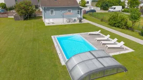 Appartement de vacances avec piscine, barbecue et terrasse | Vue jardin - Image 4