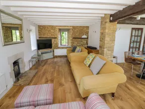 Fantástica casa rural ideal para familias con jardín | Acepta mascotas - Image 4