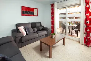 Familienfreundliches schönes Apartment mit Garten, Terrasse und Pool | Bergblick | Neben dem Strand | Haustiere sind willkommen - Image 4