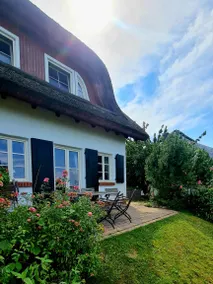 Voll ausgestattetes Ferienhaus mit Garten, Sauna und Grill | Wasserblick | Haustiere sind willkommen - Image 3