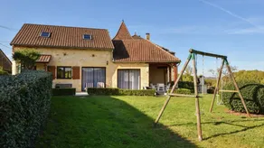 Maison avec jardin, barbecue et terrasse - Image 3