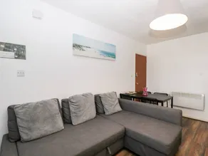 Cottage avec jardin - Image 4