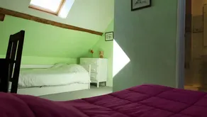 Hostal con desayuno con jardín y terraza - Image 4