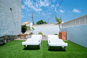 Casa con barbecue, piscina e giardino | Vista sul giardino | Ideale per lavorare da remoto - Image 2
