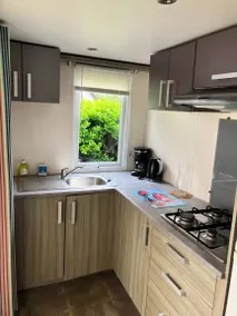Fantástica casa móvil con barbacoa, jardín y terraza | Admite perro - Image 3