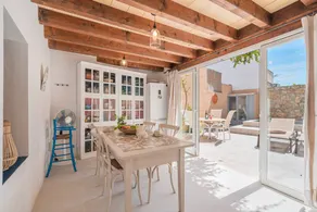 Fully equipped house with terrace, private pool & fast internet | Perfect for remote work | Pets are welcome - Image 3