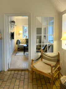 Holiday home with terrace - Image 3