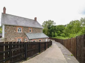 Casa rural con jardín - Image 2