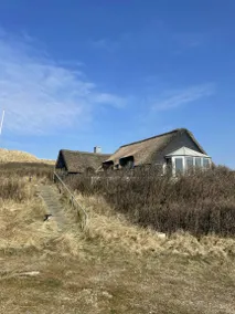 House with terrace & garden - Image 2