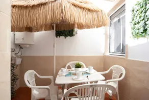 Ferienhaus mit Terrasse und Garten | Perfekt für die Arbeit von Zuhause - Image 3