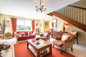 Fully equipped villa with garden, BBQ & private pool - Image 3