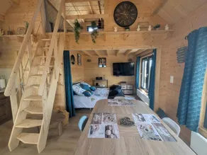 Gite with terrace & garden - Image 3