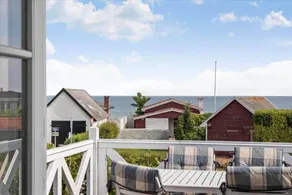 Agréable maison entièrement équipée avec terrasse et barbecue | Vue mer - Image 4