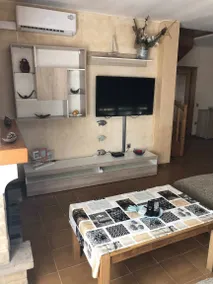 Agréable maison entièrement équipée avec barbecue, piscine privée et terrasse | Avec animaux autorisés - Image 4