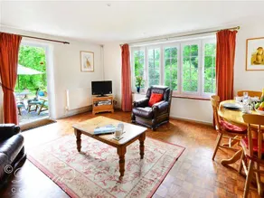 Child-friendly wonderful cottage with garden - Image 4