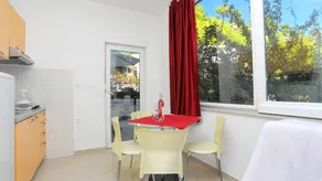 Studio für 4 Personen (26 m²) in Duće - Image 2