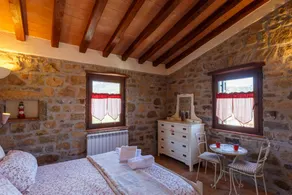 AGRITURISMO La Giara: - Camera L'Acero con cucina - Image 2