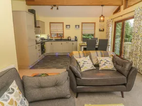 Fully equipped lovely cottage with garden - Image 5