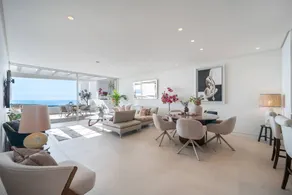 Palo Alto Marbella Luxury Apartment – Sea View, Wi-Fi & Air Conditioning - Image 2