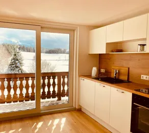 Ferienwohnung 'Gästehaus Steiert Fewo Kuhbergblick' mit Bergblick, Gemeinschaftsgarten und WLAN - Image 3
