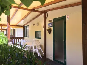 Appartement avec piscine et terrasse | Vue nature - Image 4