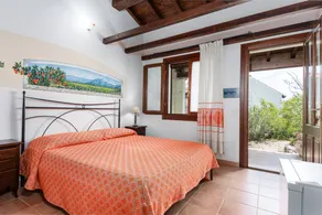 Chambre privée avec jardin et terrasse | Vue jardin - Image 2