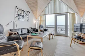 Fully equipped beautiful house with terrace & jacuzzi | Sea view - Image 2