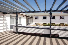 Holiday home with terrace, pool & BBQ - Image 3