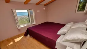 House with garden, barbeque & terrace | Sea view - Image 4