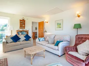 Cottage with garden & terrace | Sea view - Image 3