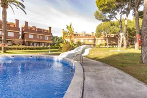 House | Next to Castell de Tamarit - Image 2
