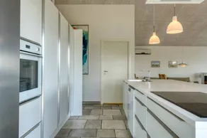 Holiday home with terrace & barbeque | Water view - Image 4