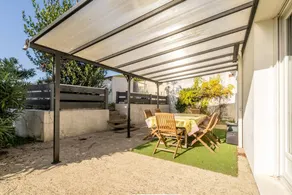 Cottage adatto alle famiglie con terrazza, griglia e giardino | Vista sul giardino | Ammette animali domestici - Image 4