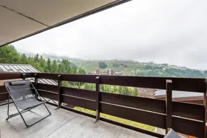 Merveilleux appartement avec sauna, piscine et jardin | Vue montagne | À côté du ski - Image 5