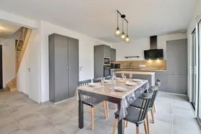 Family-friendly pleasant holiday home with terrace, garden & barbeque | Sea view | Pets are welcome - Image 4